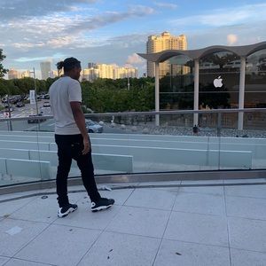 Meet your Posher, David